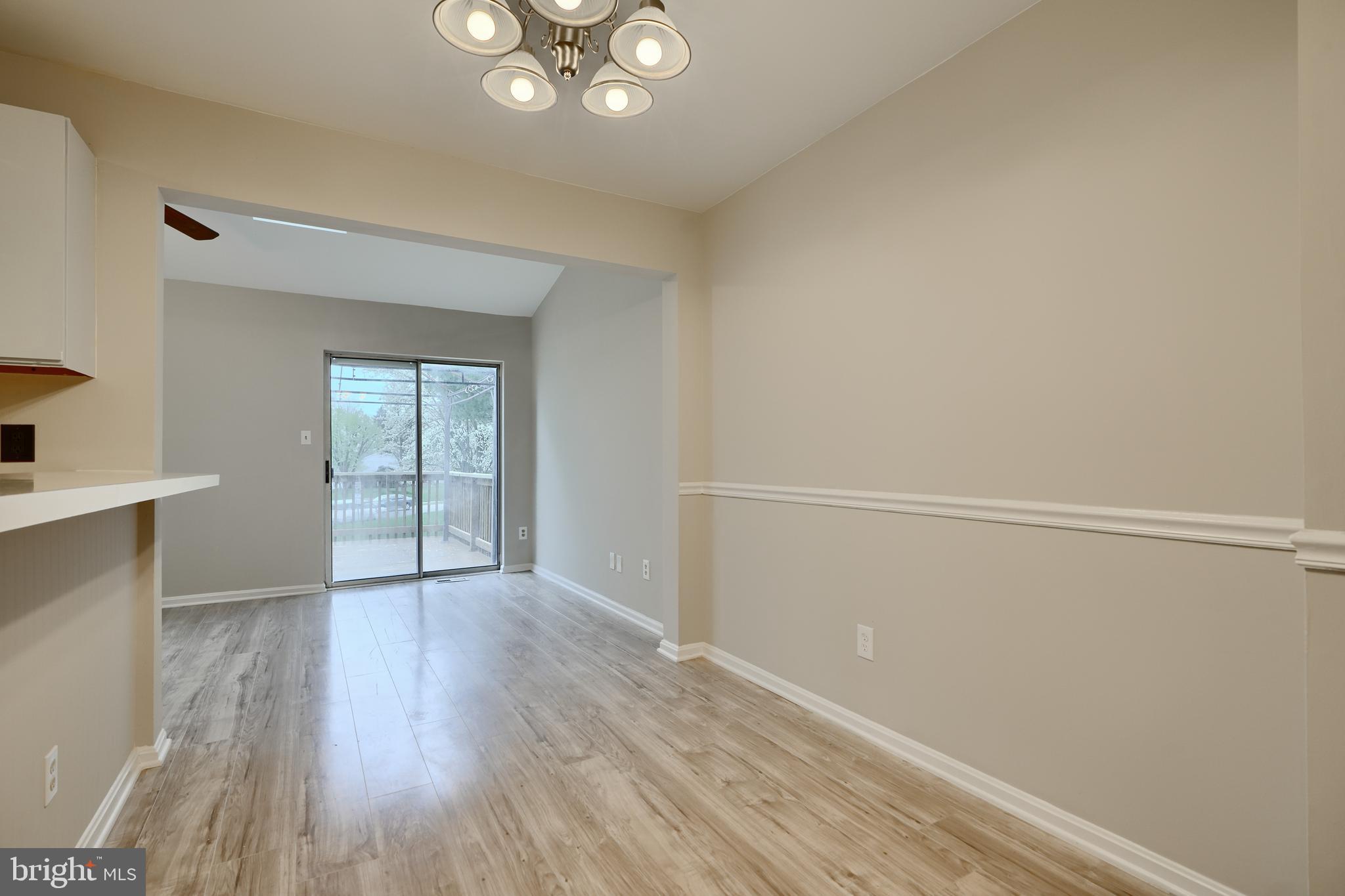 MAJORS CHOICE - Residential Lease