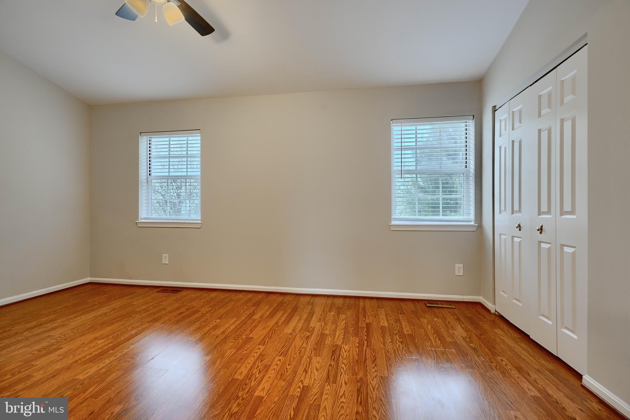 MAJORS CHOICE - Residential Lease