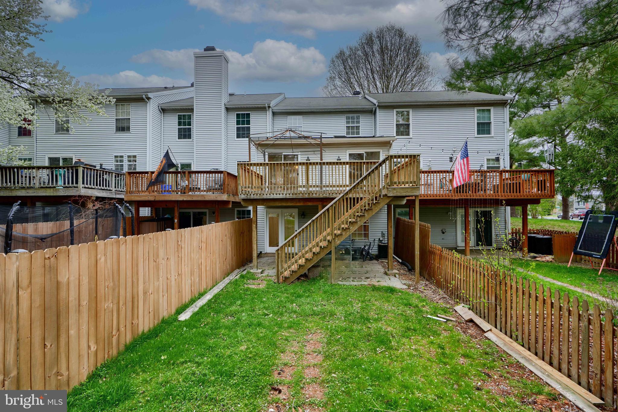 MAJORS CHOICE - Residential Lease