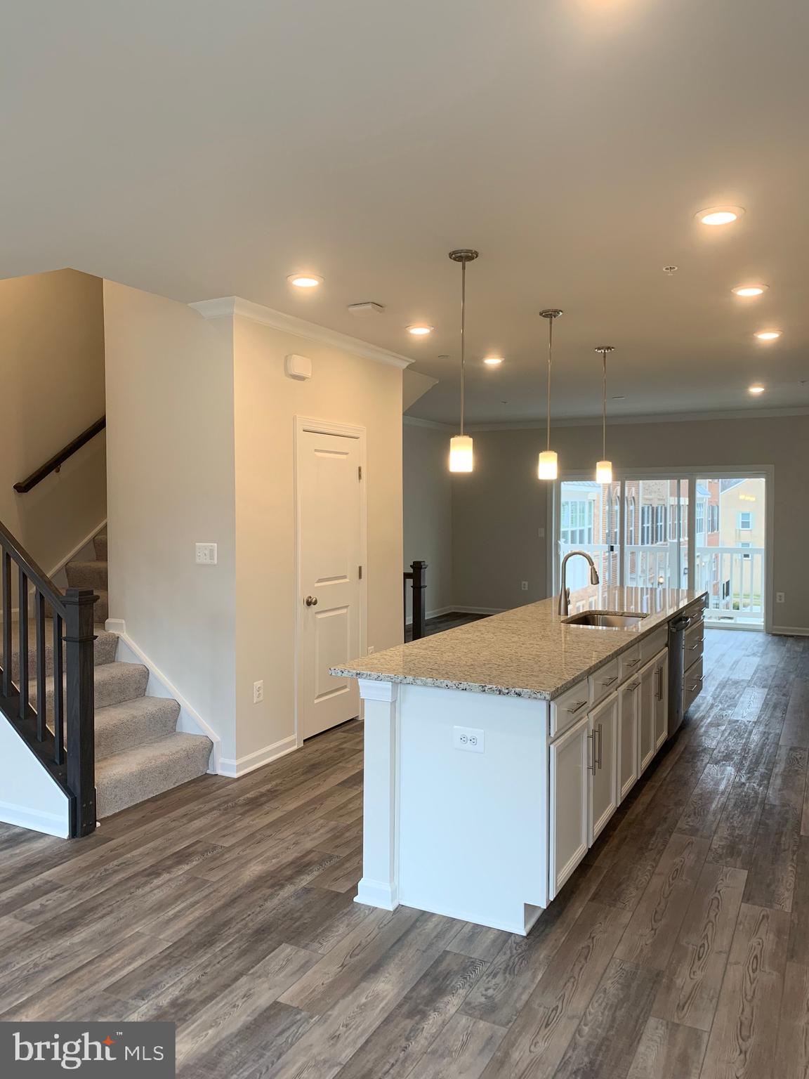 COLLEGE PARK - Residential Lease