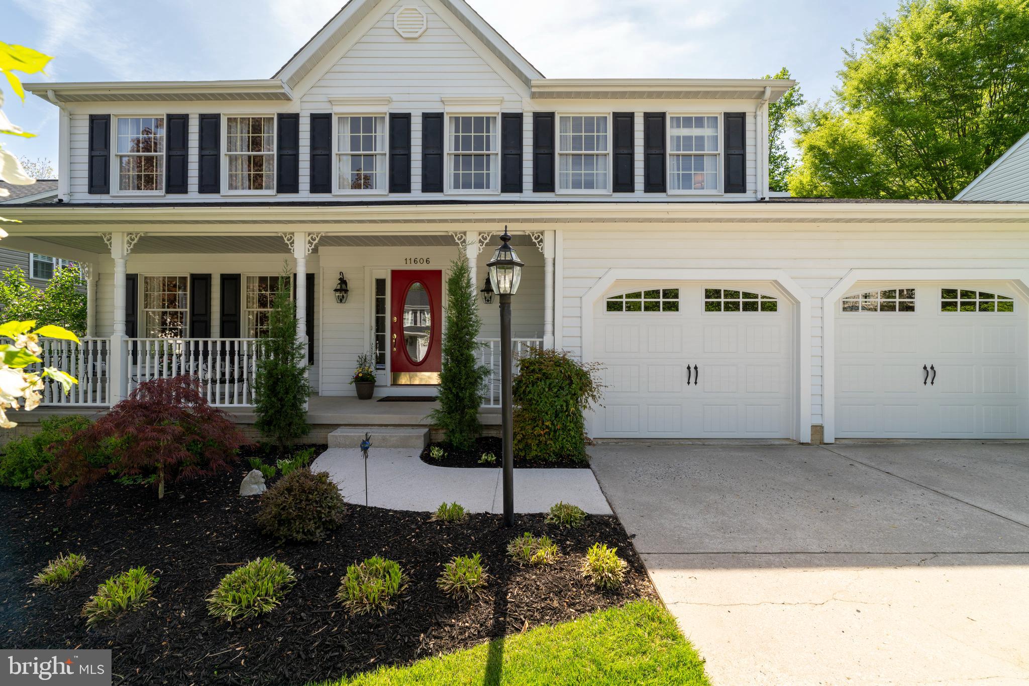 11606 SILVERMAPLE COURT