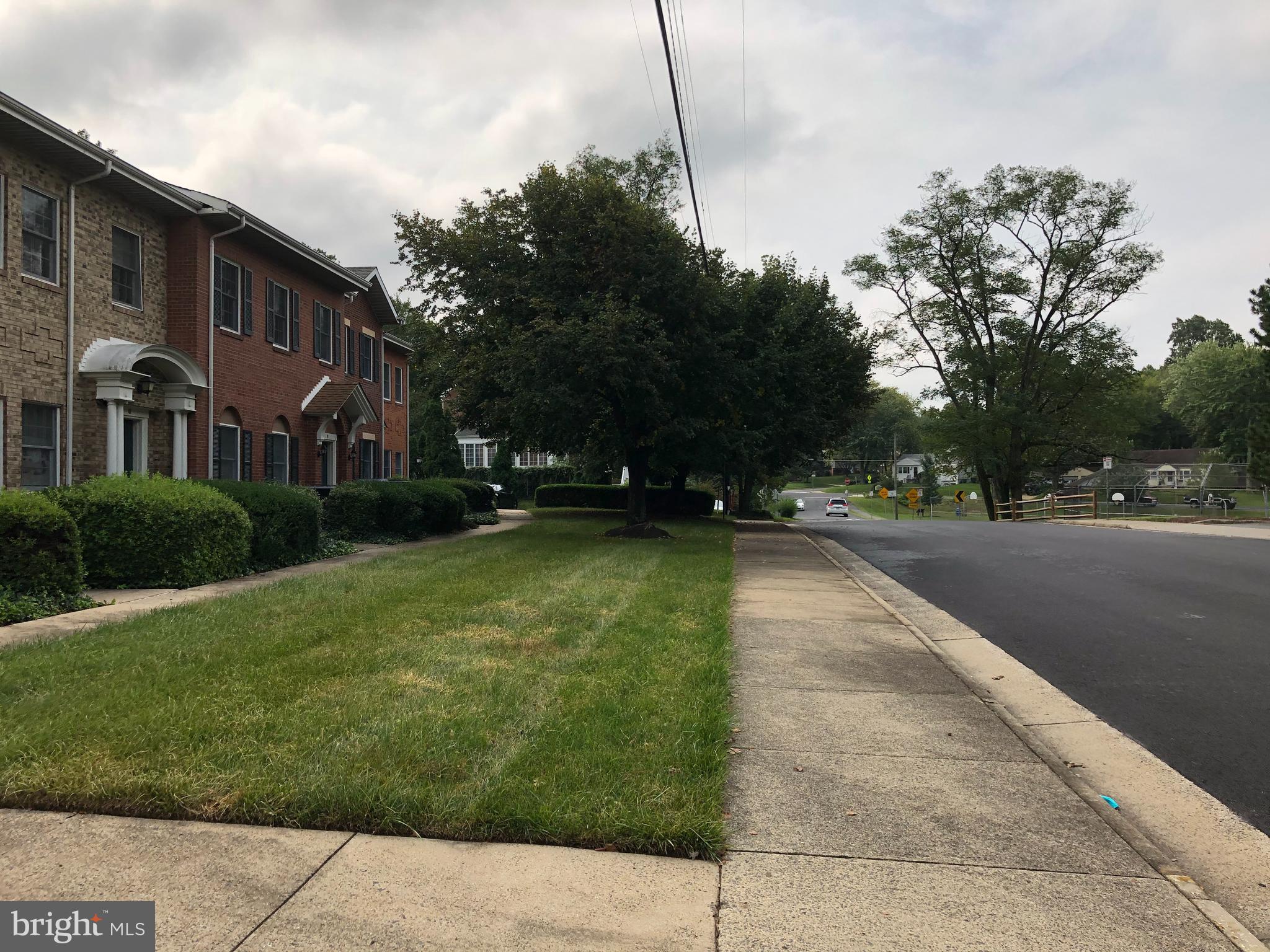 FAIRFAX TOWNE OFFICE PARK - Commercial Lease