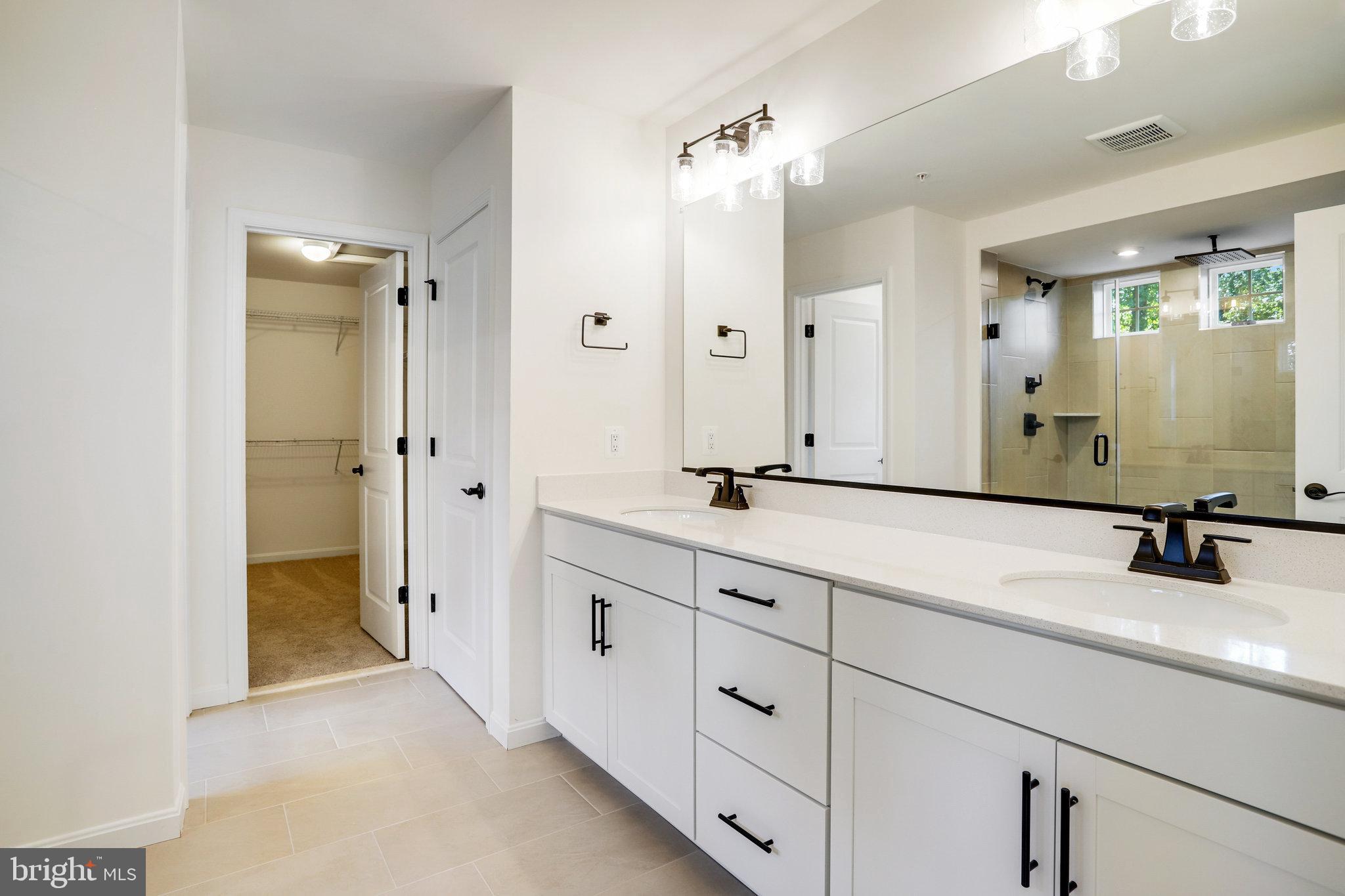 VINCENT ESTATES - Residential