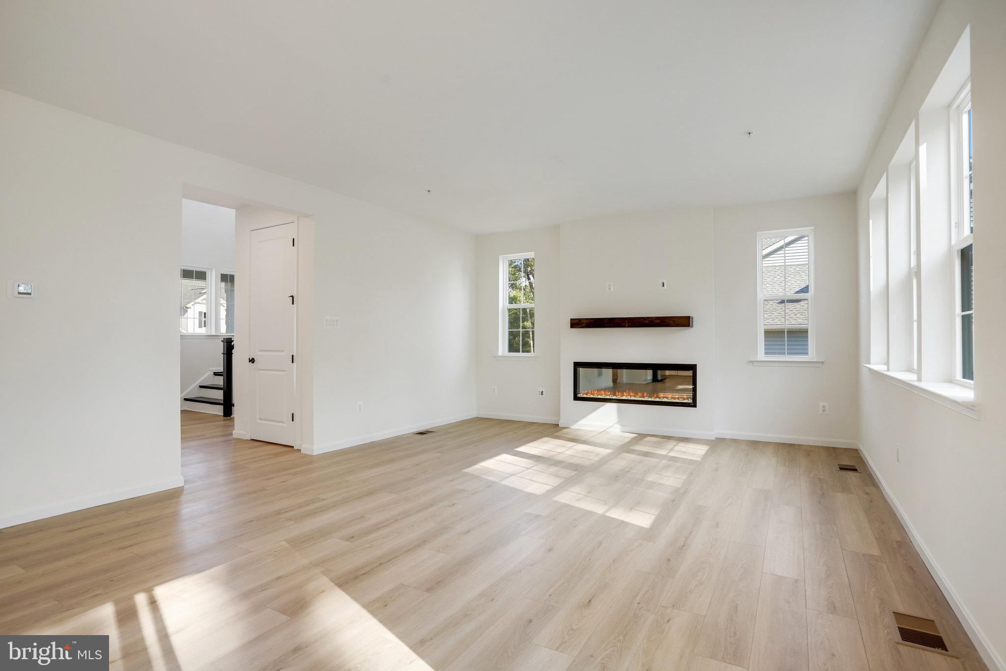 VINCENT ESTATES - Residential