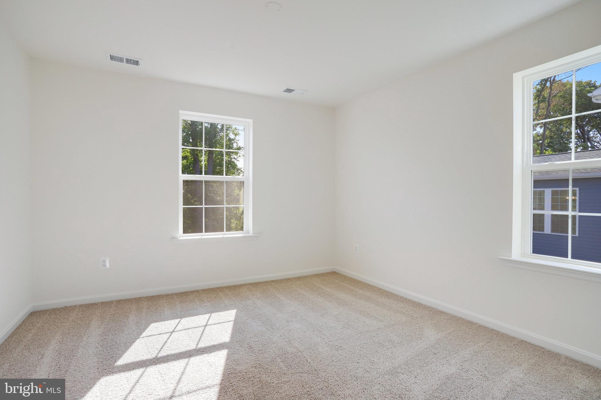 VINCENT ESTATES - Residential