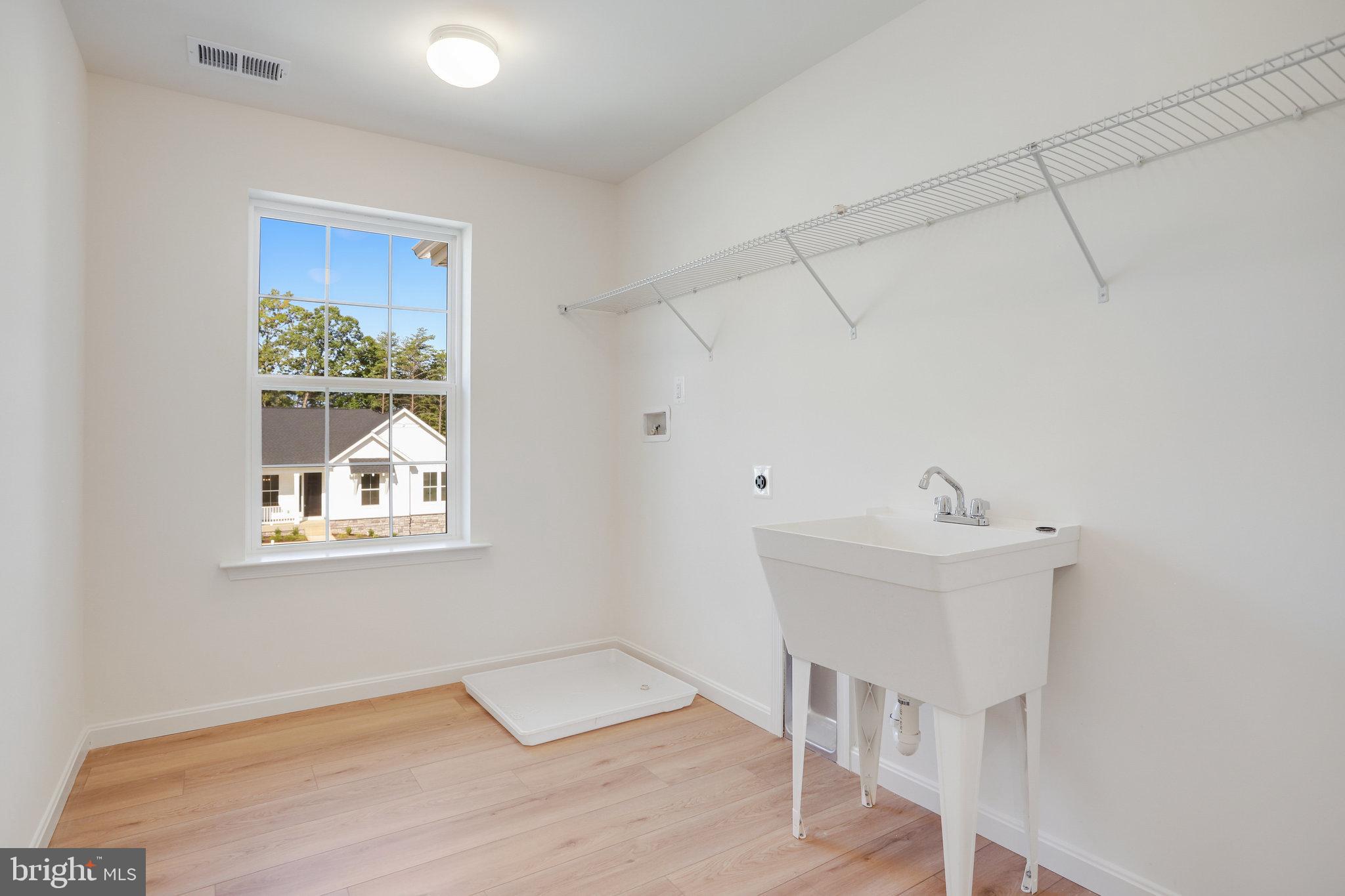 VINCENT ESTATES - Residential