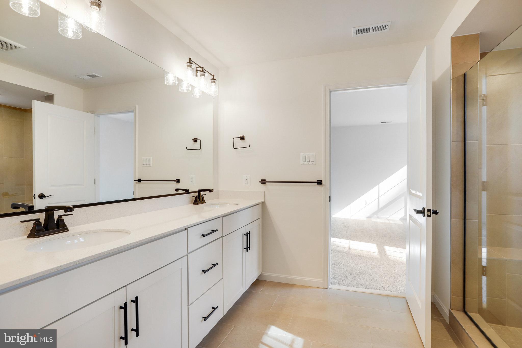 VINCENT ESTATES - Residential