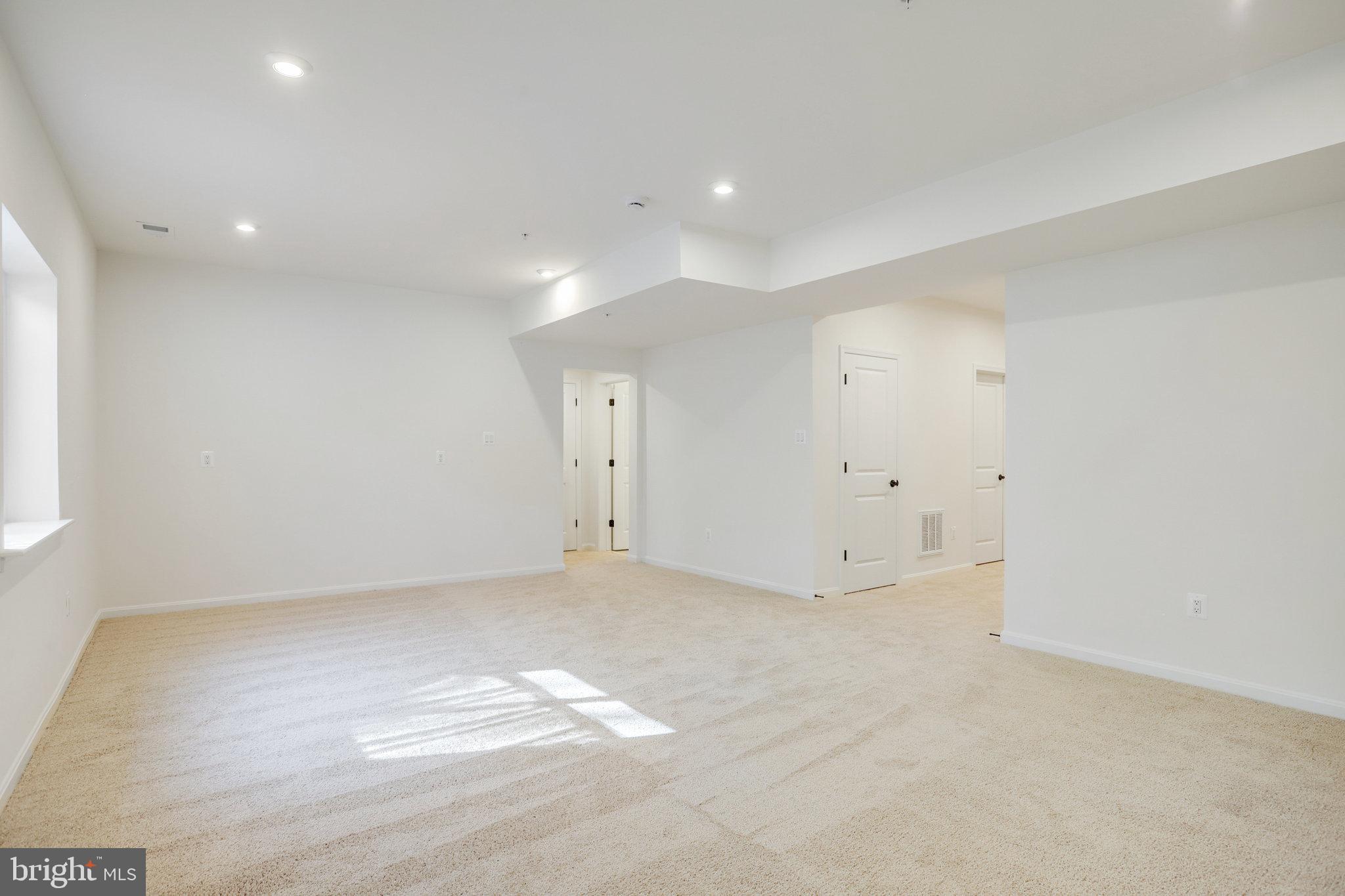 VINCENT ESTATES - Residential