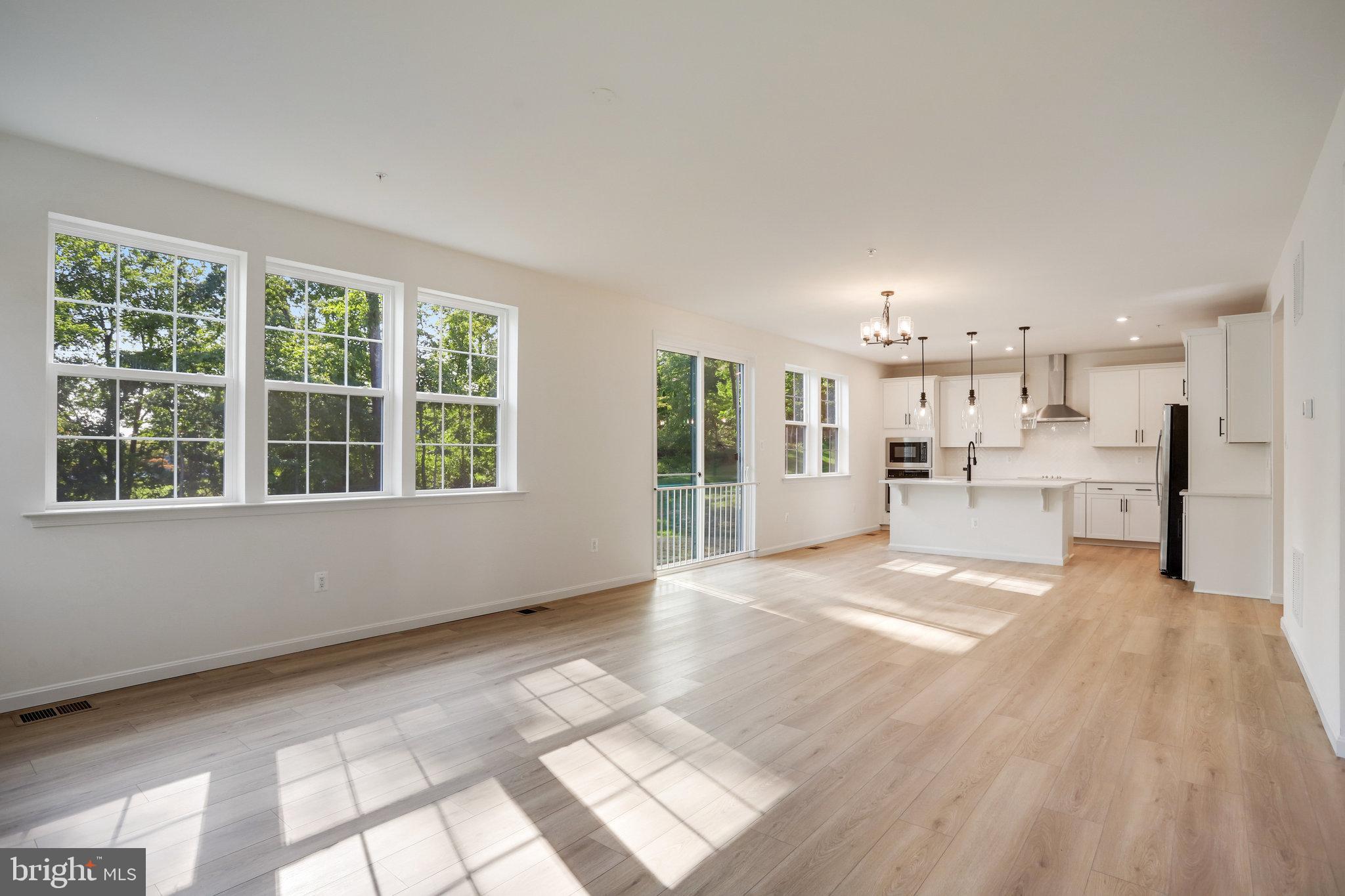 VINCENT ESTATES - Residential