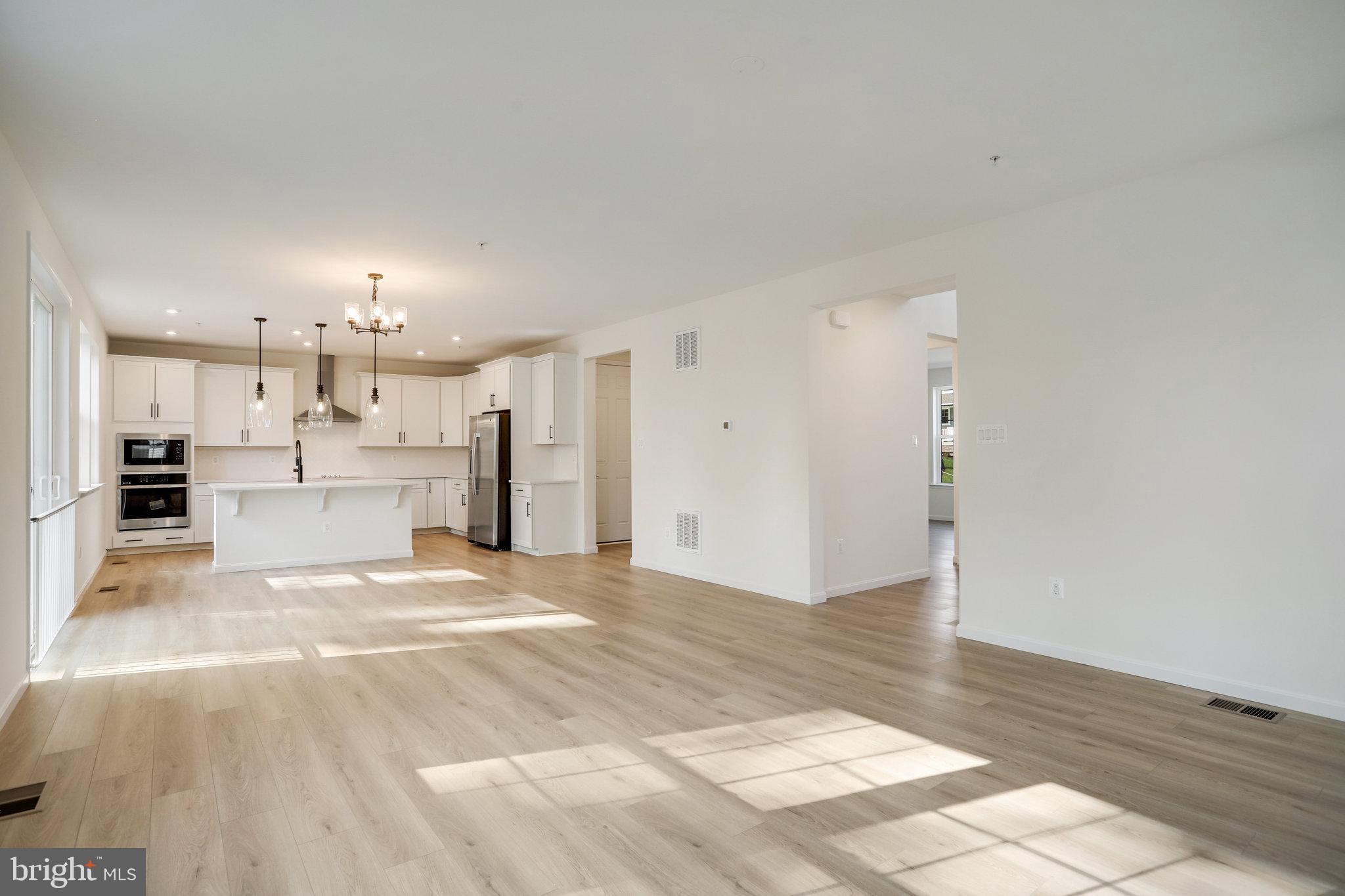 VINCENT ESTATES - Residential