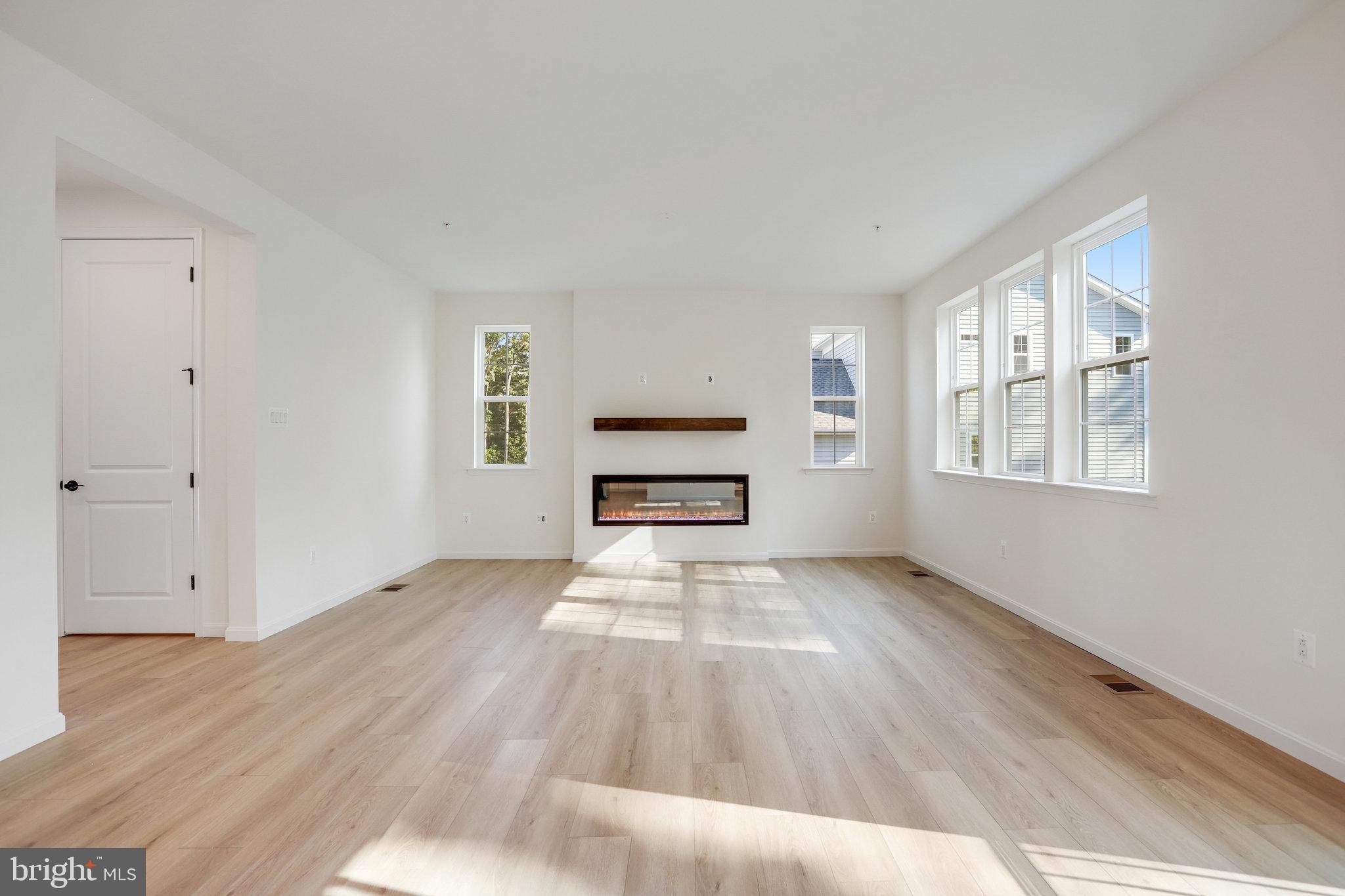 VINCENT ESTATES - Residential