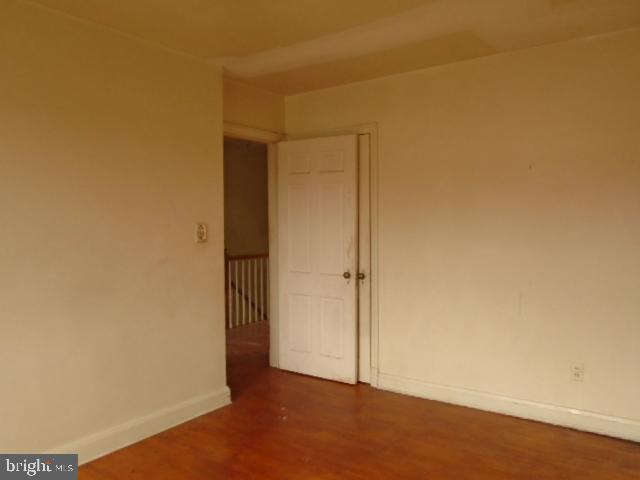 PERRING LOCH - Residential