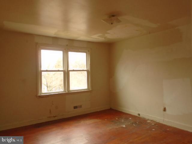 PERRING LOCH - Residential