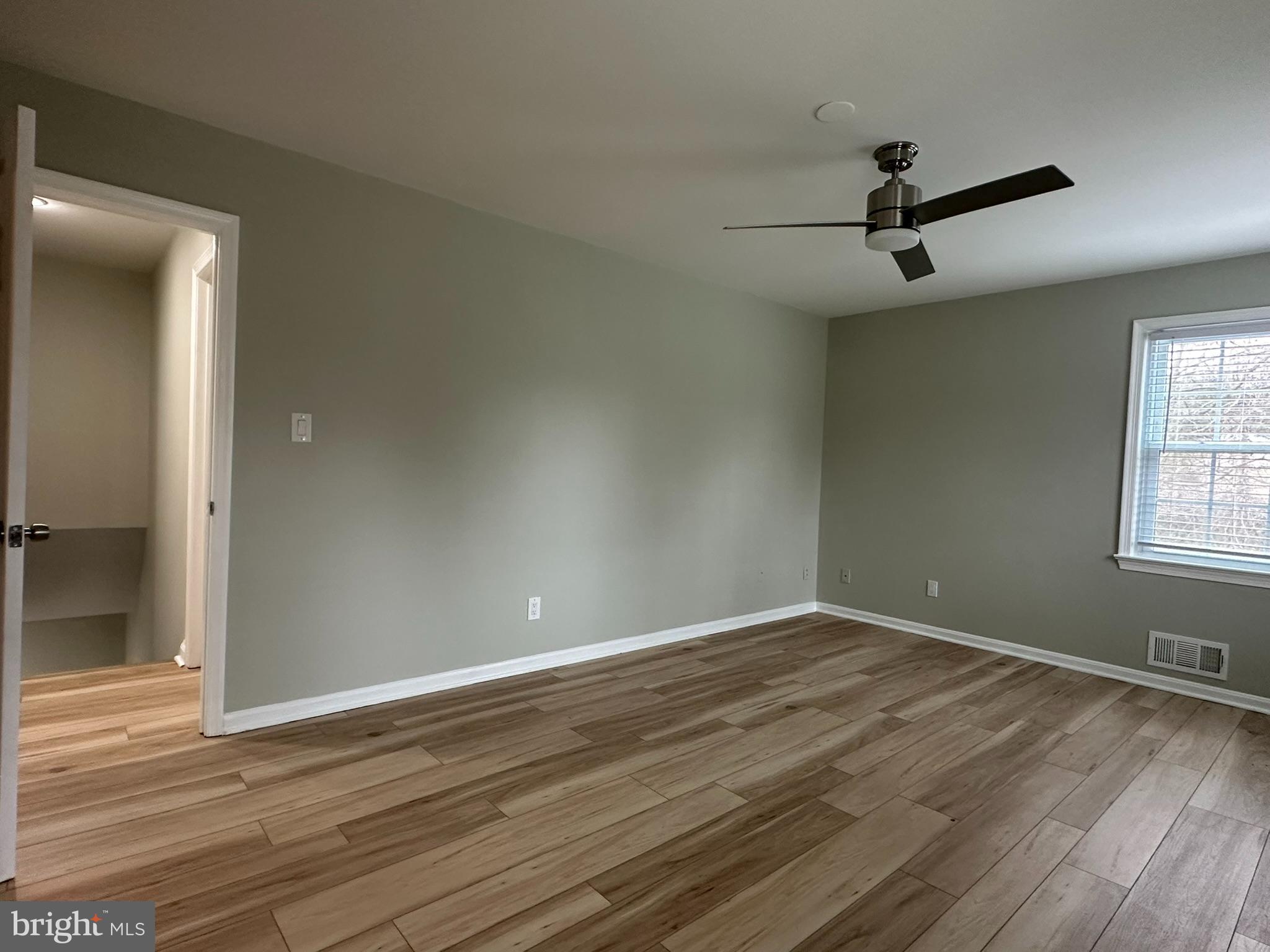 VARSITY PARK - Residential Lease