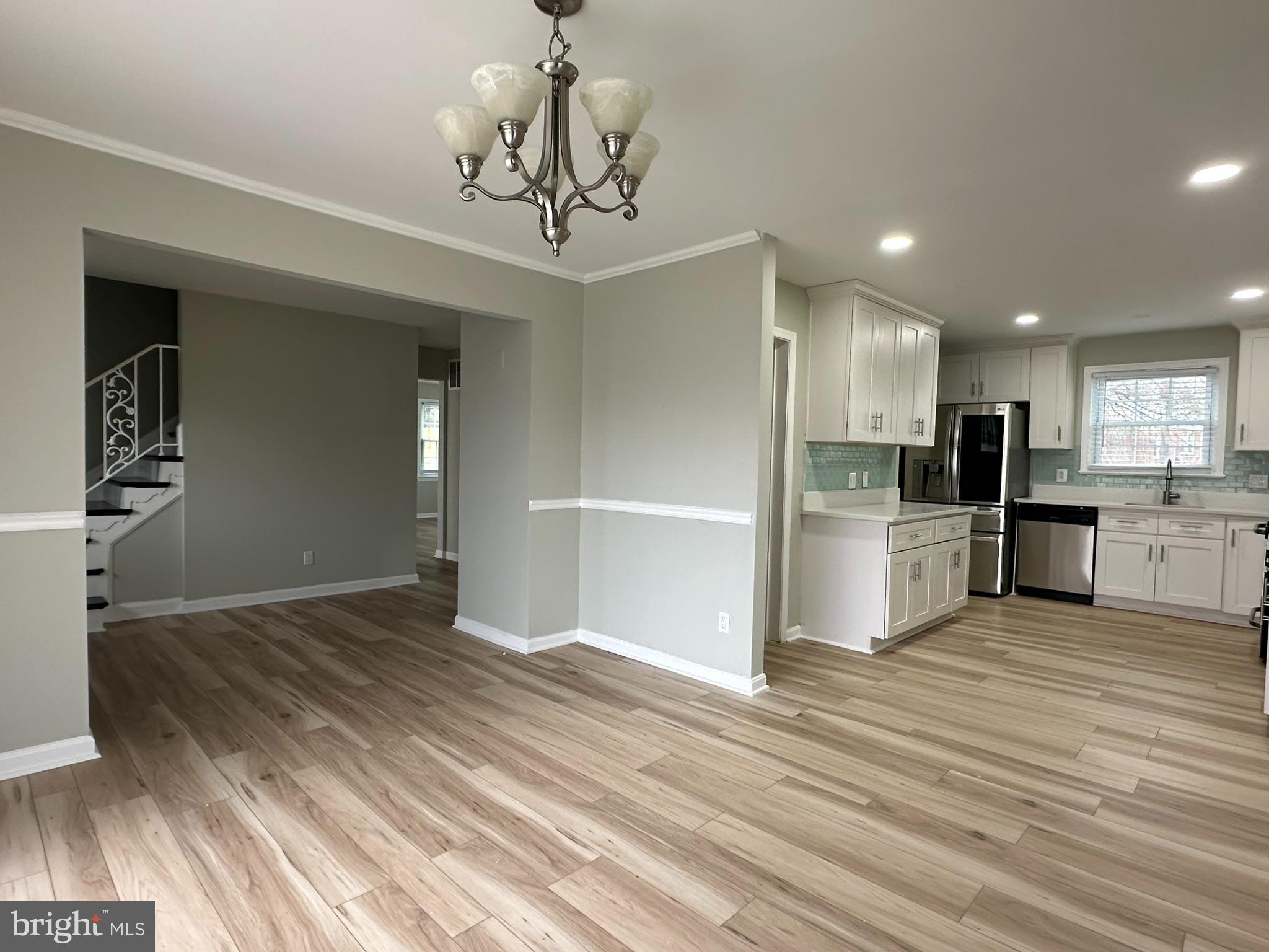 VARSITY PARK - Residential Lease