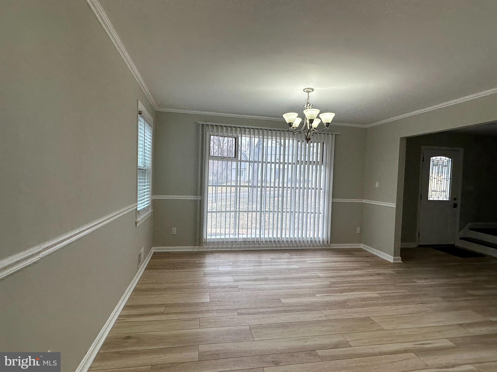 VARSITY PARK - Residential Lease