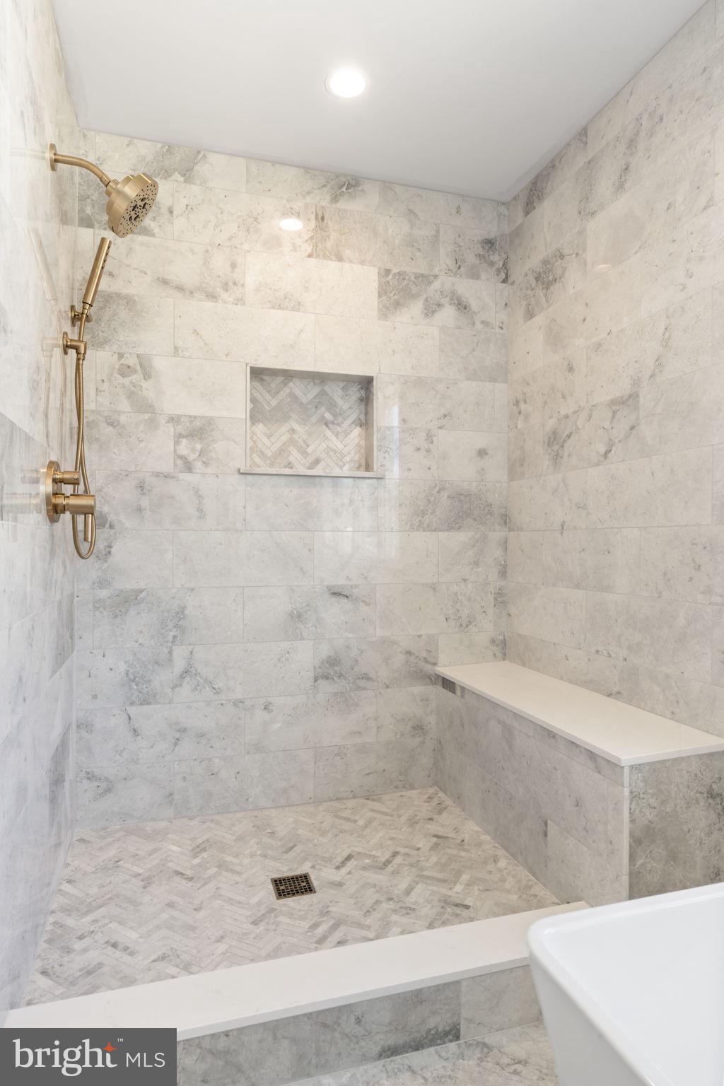 ARDMORE - Residential