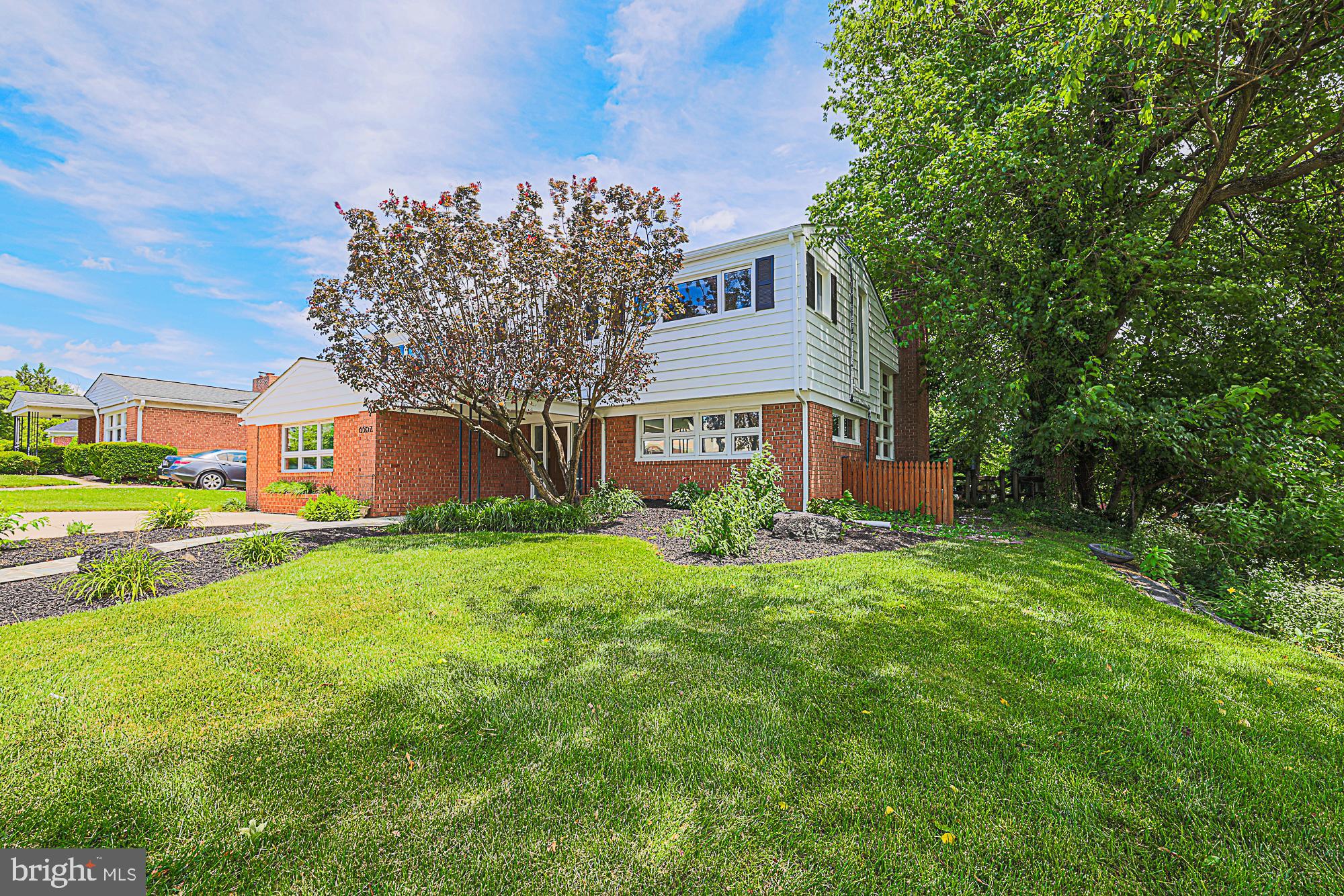 6507 SHELRICK PLACE