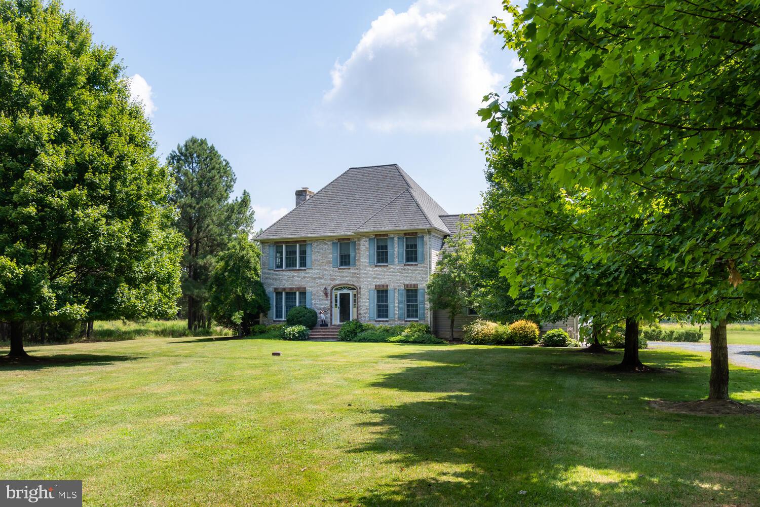 ROYAL OAK - Residential