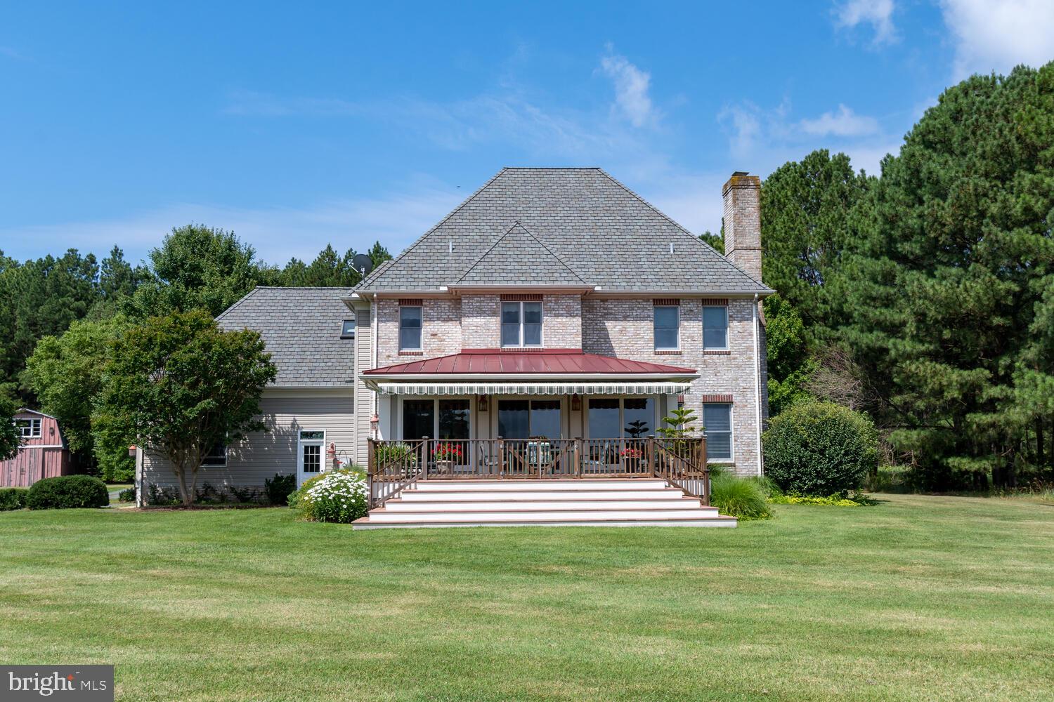 ROYAL OAK - Residential