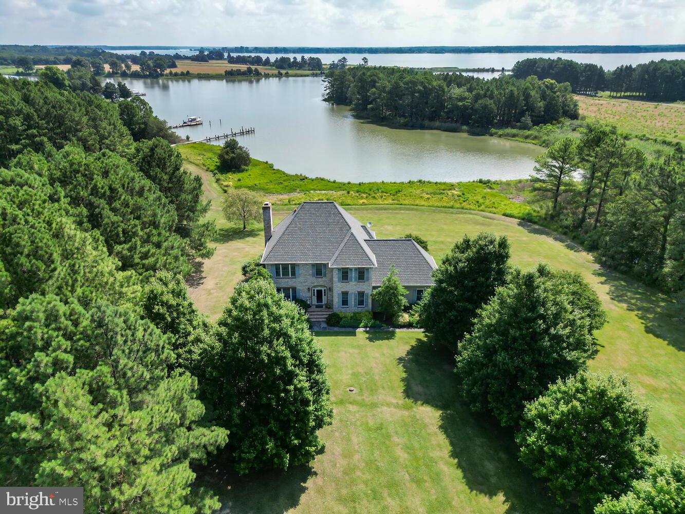 ROYAL OAK - Residential