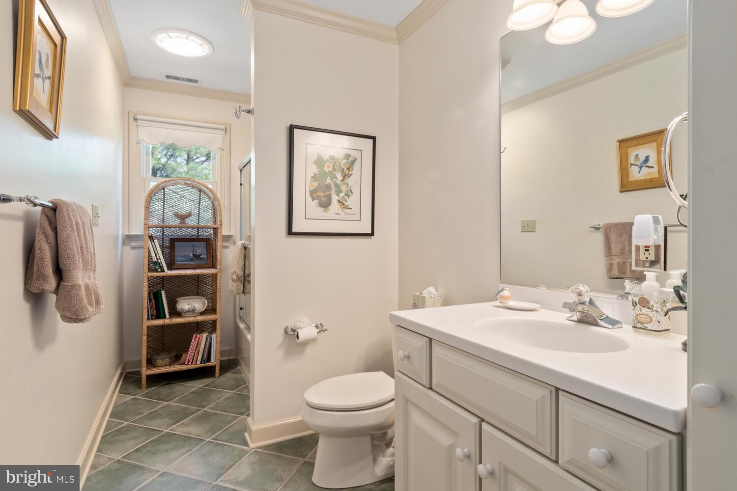 ROYAL OAK - Residential