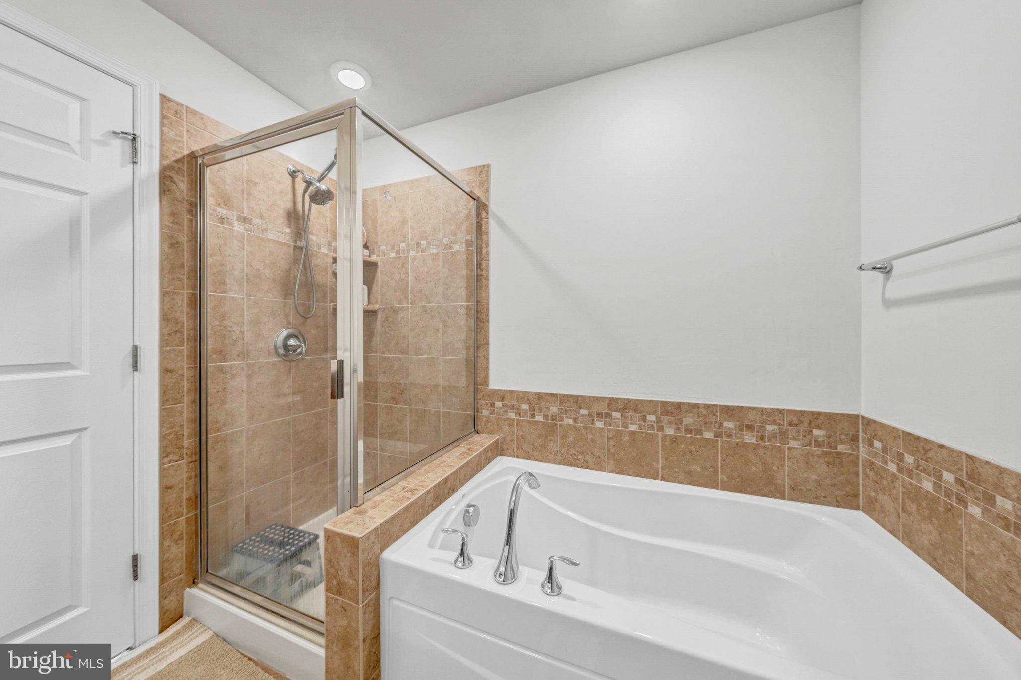 EAST GATE CONDOMINIUMS - Residential