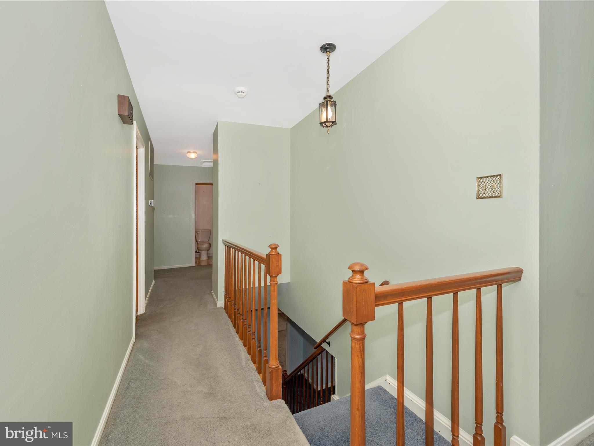 MANOR WOODS - Residential