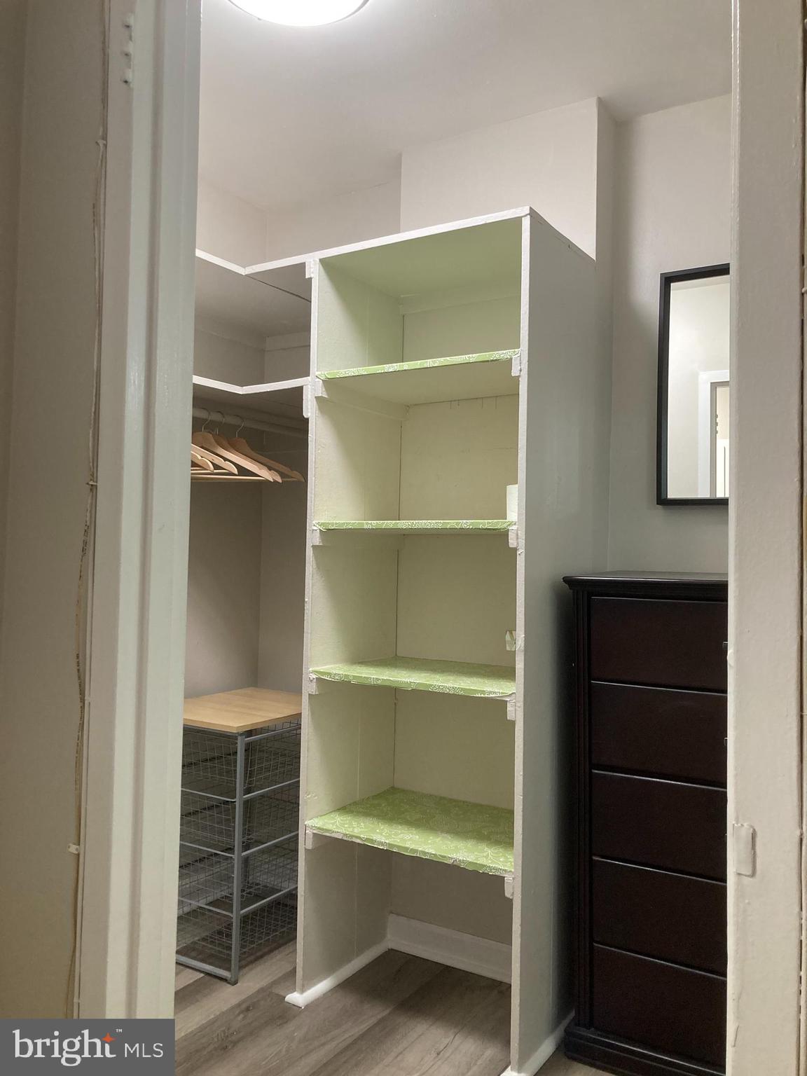 RIVER PLACE - Residential Lease