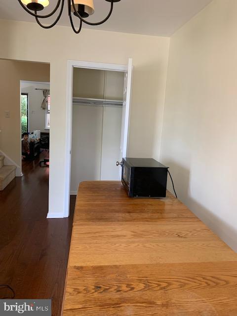 LOWRY HOUSE - Residential Lease