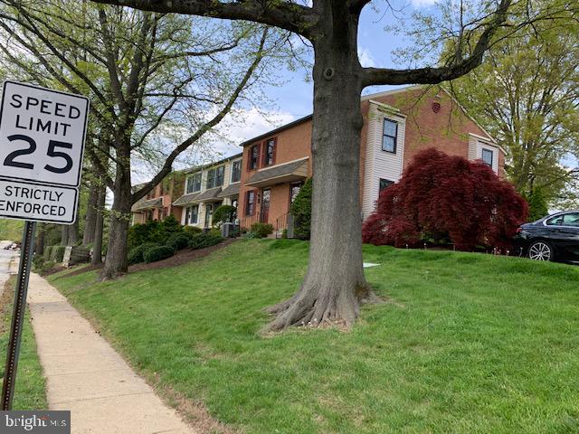 LOWRY HOUSE - Residential Lease
