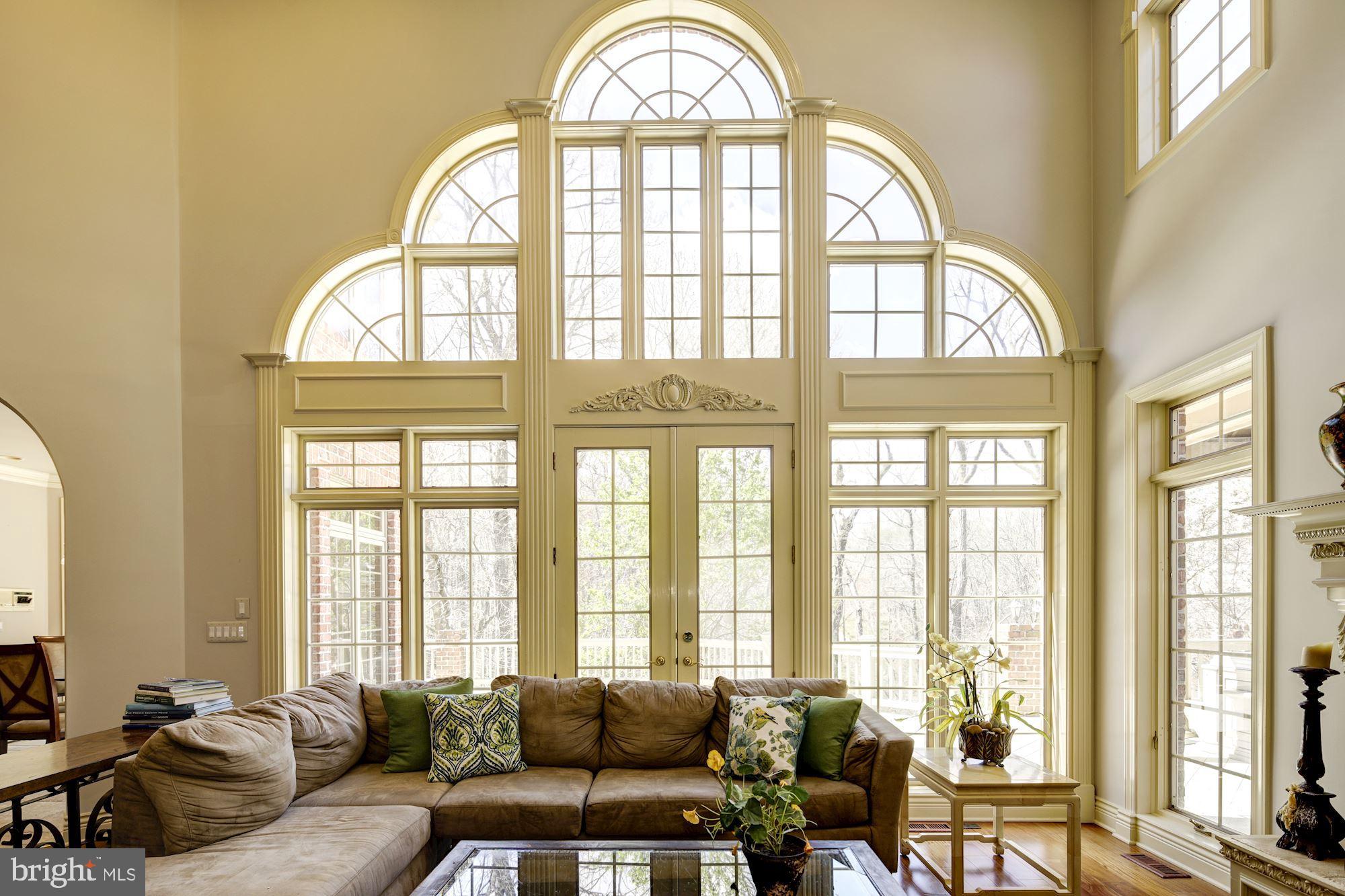 TRIADELPHIA WOODS - Residential