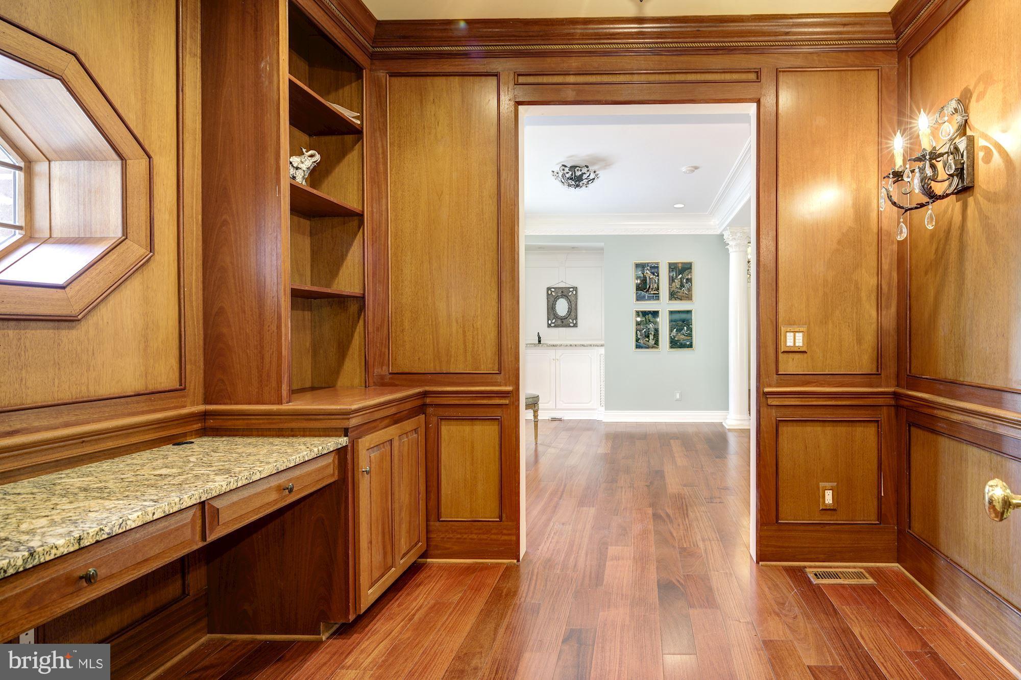 TRIADELPHIA WOODS - Residential