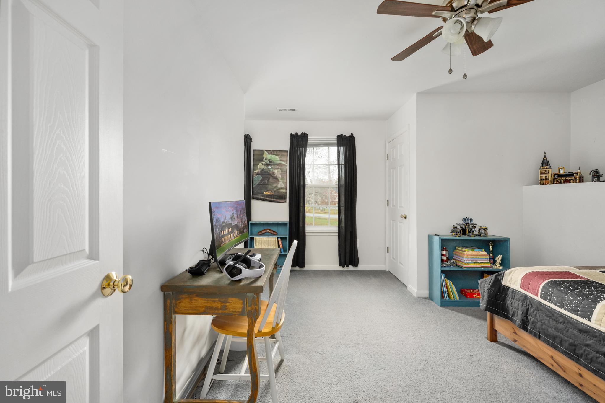 QUEENS GUARD - Residential