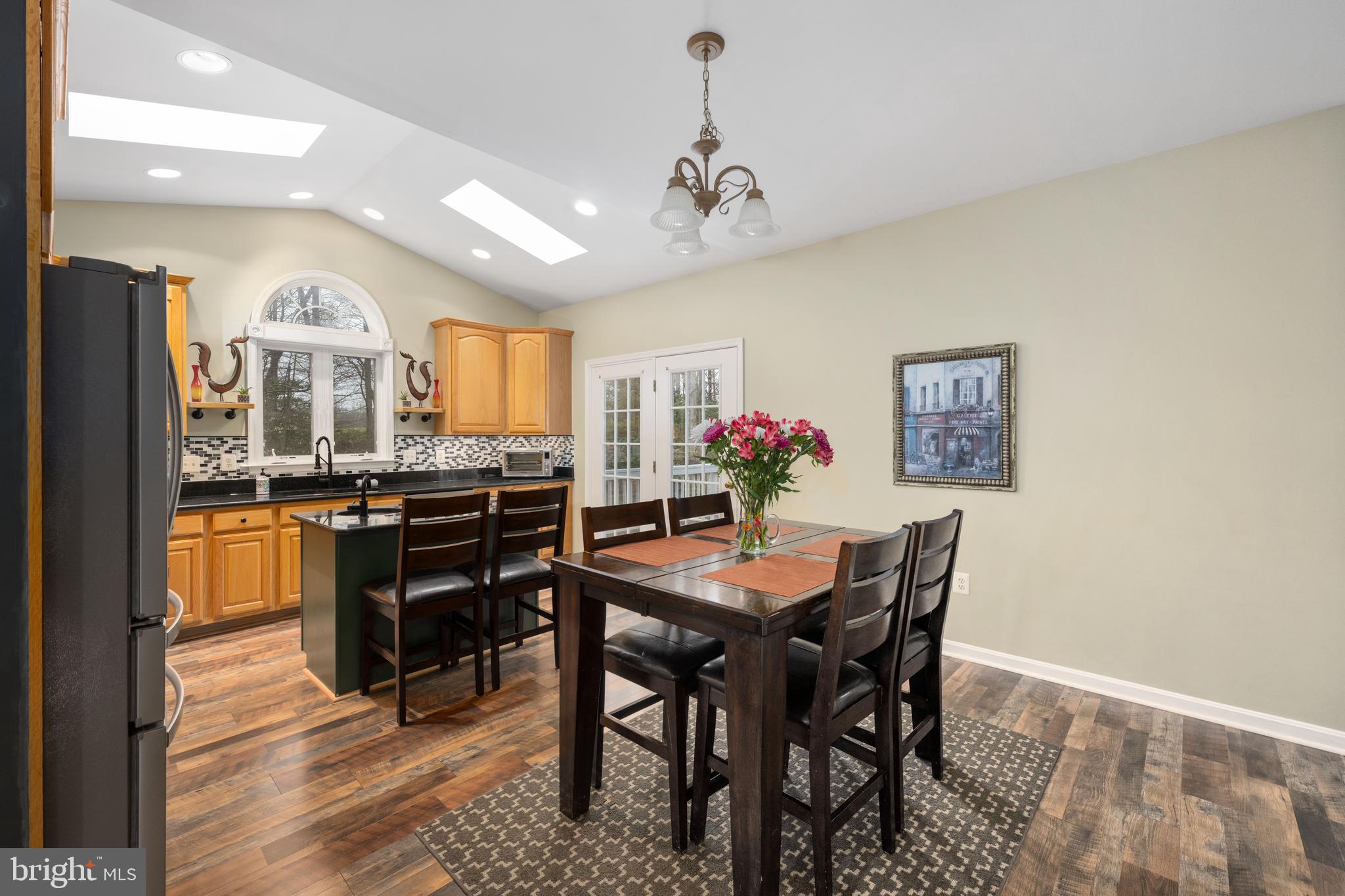 QUEENS GUARD - Residential