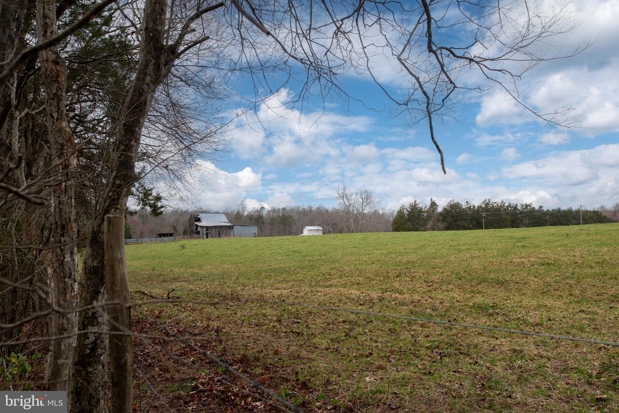QUEENS GUARD - Residential
