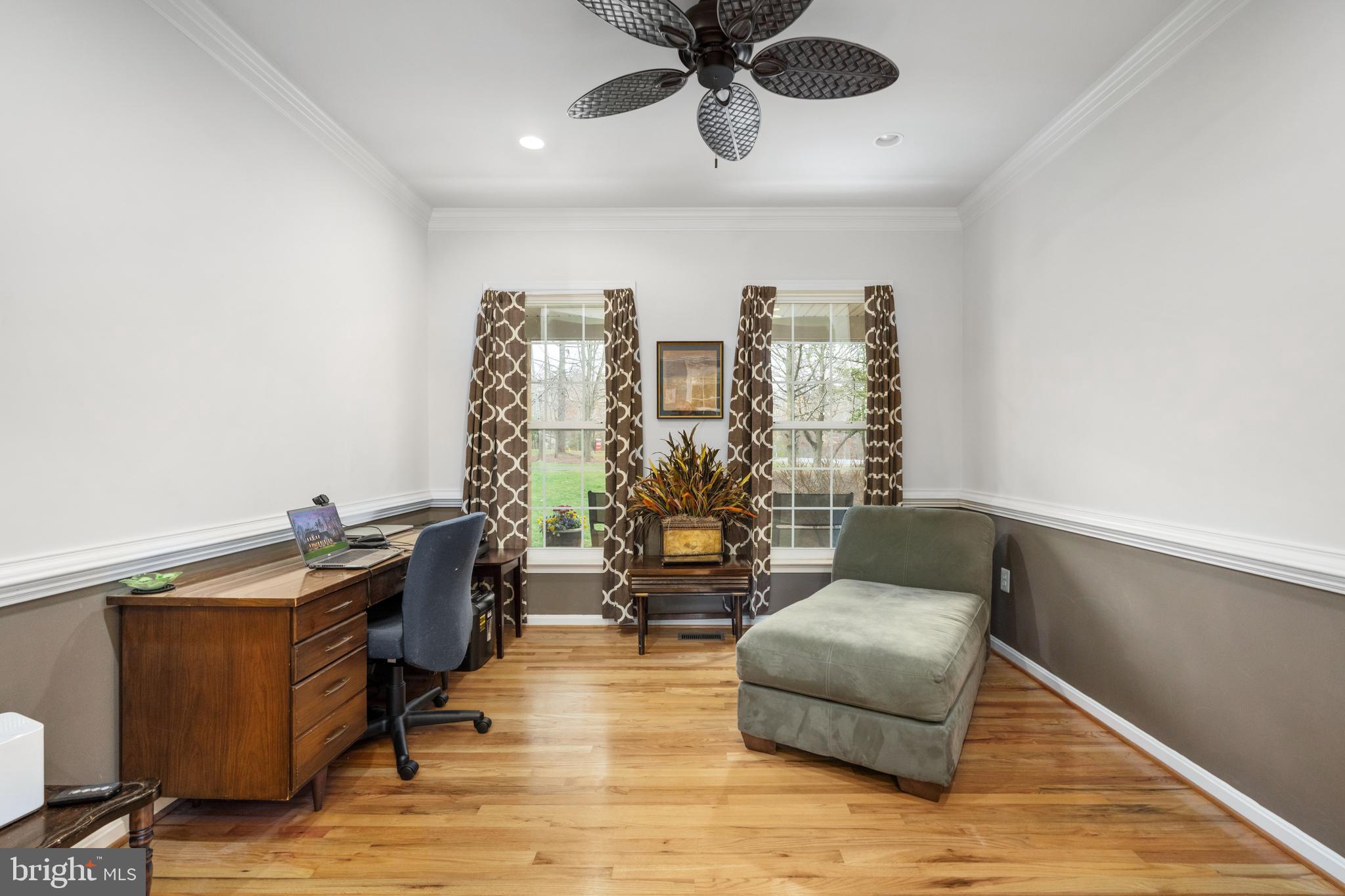 QUEENS GUARD - Residential