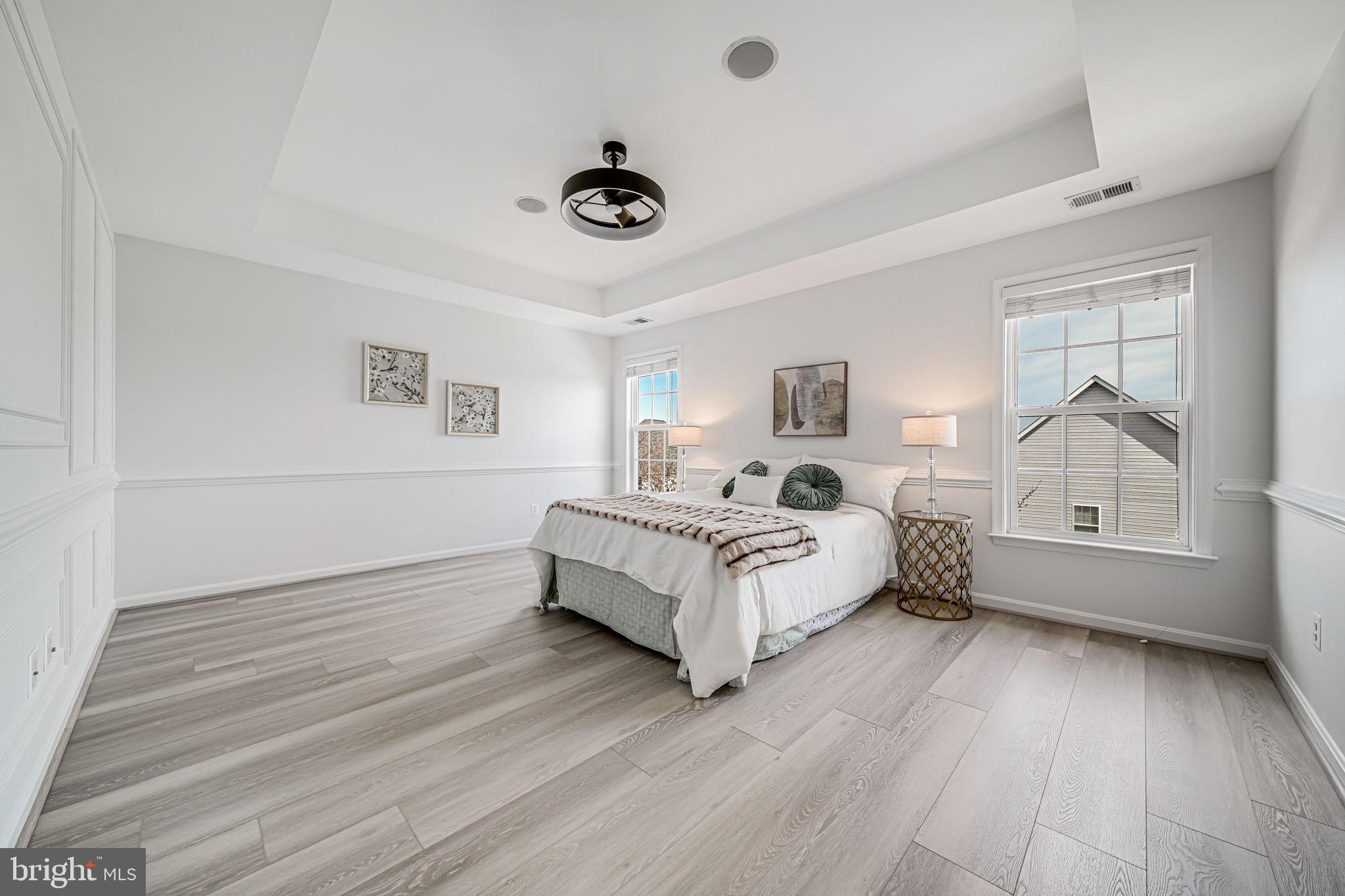 SHERWOOD FOREST - Residential