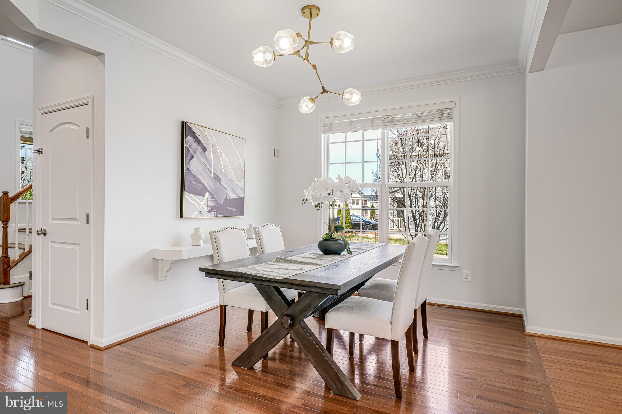 SHERWOOD FOREST - Residential