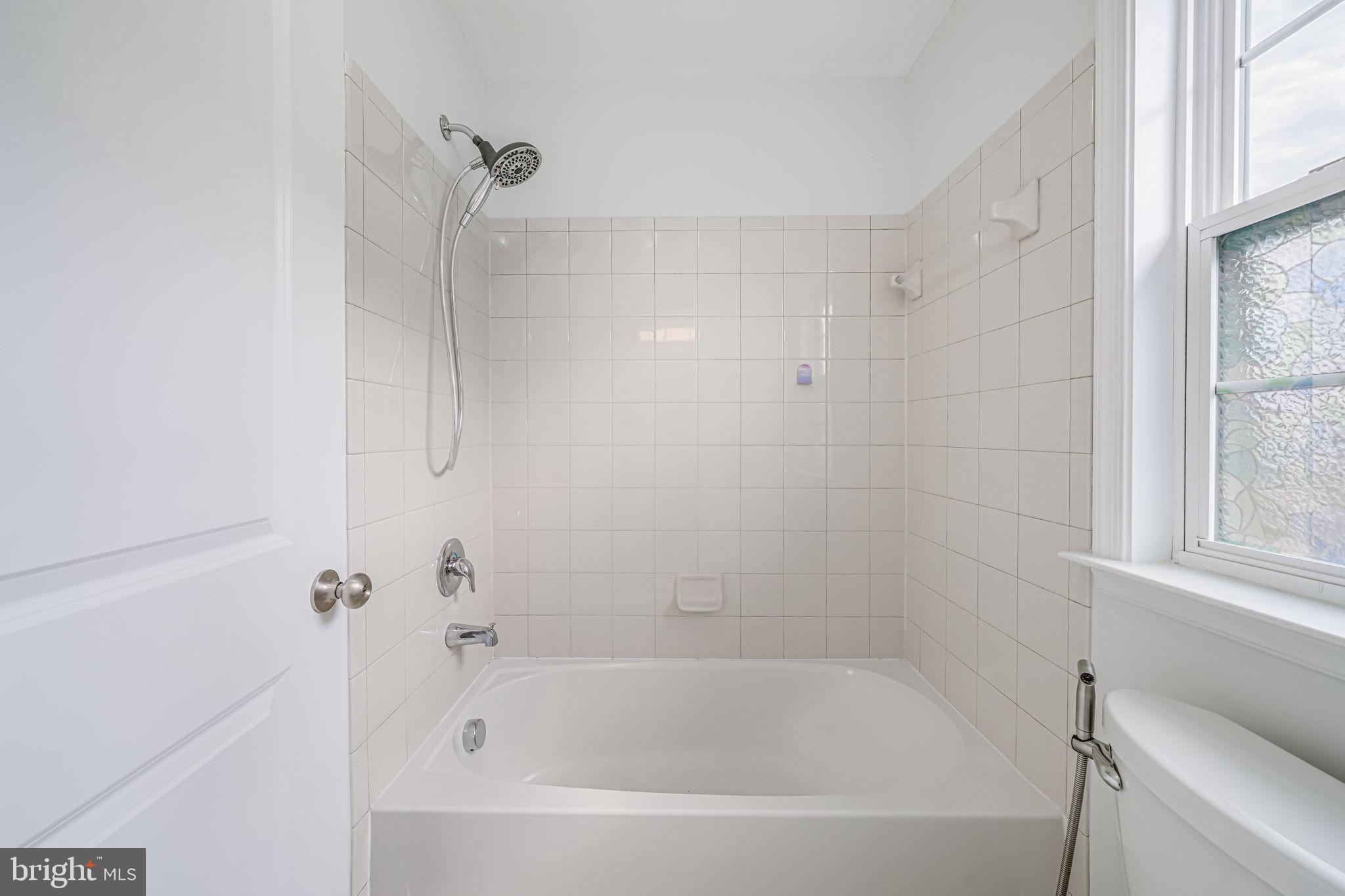 SHERWOOD FOREST - Residential