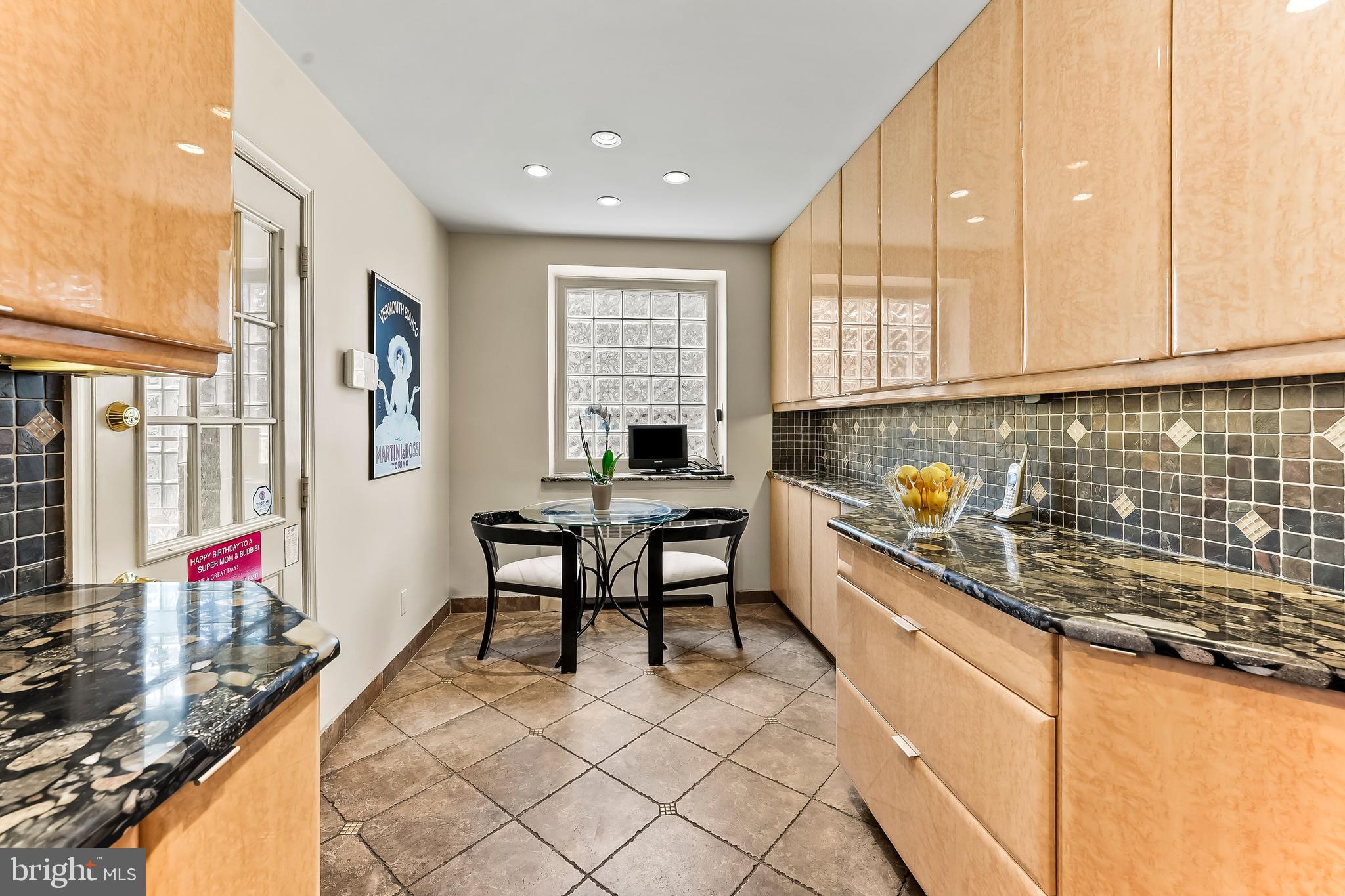 ELKINS PARK - Residential