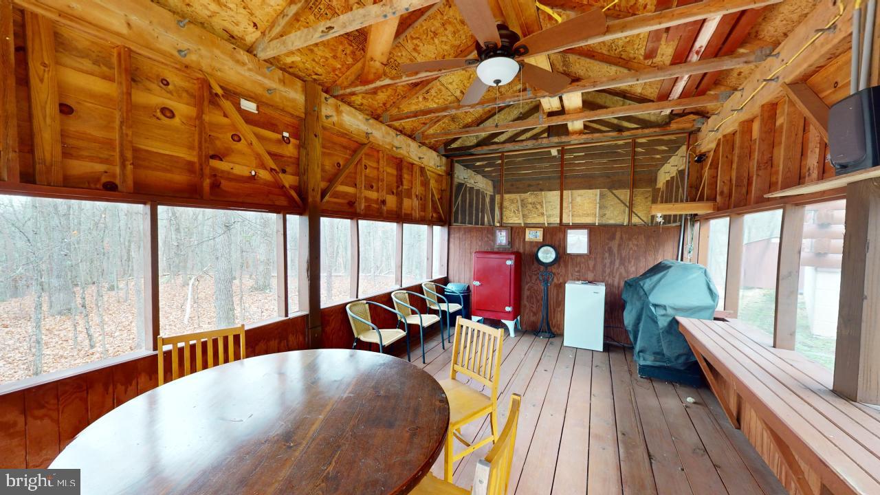 BLACKTHORN RIDGE ESTATES - Residential