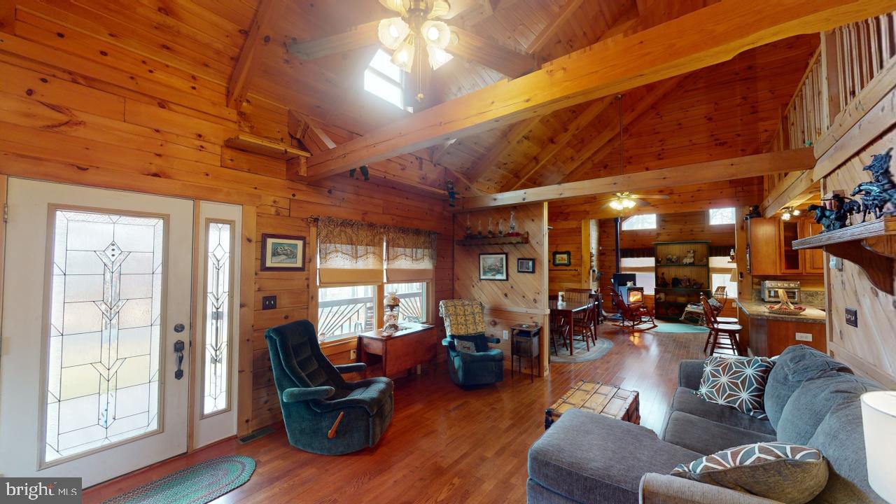 BLACKTHORN RIDGE ESTATES - Residential