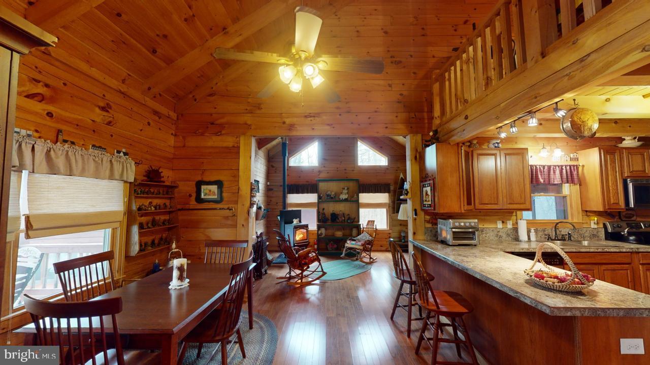 BLACKTHORN RIDGE ESTATES - Residential