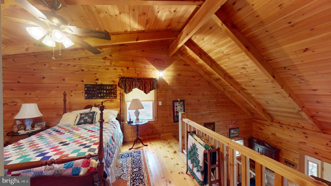 BLACKTHORN RIDGE ESTATES - Residential