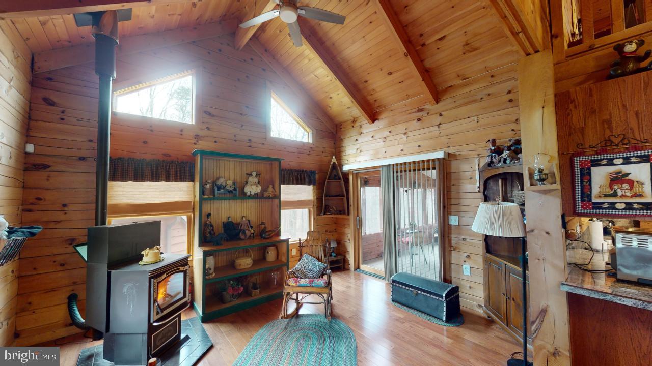 BLACKTHORN RIDGE ESTATES - Residential