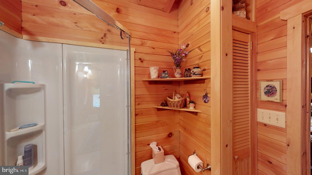 BLACKTHORN RIDGE ESTATES - Residential