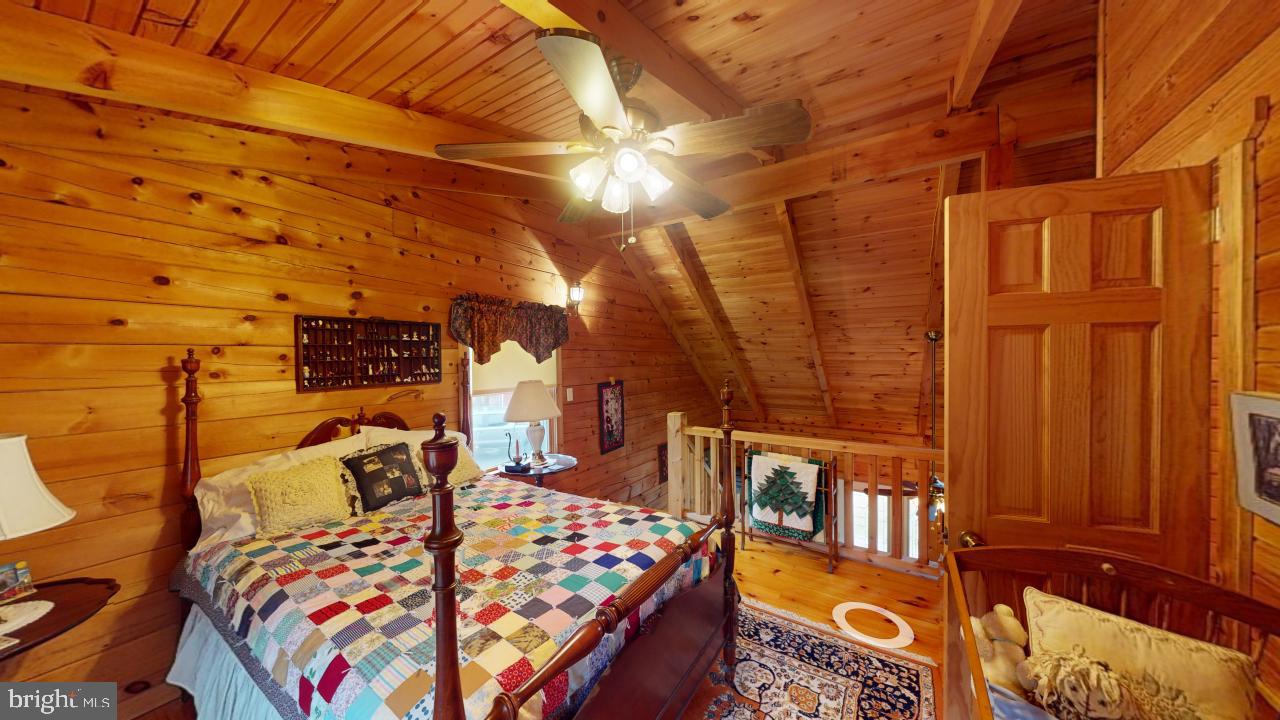 BLACKTHORN RIDGE ESTATES - Residential