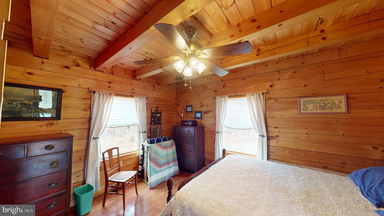 BLACKTHORN RIDGE ESTATES - Residential