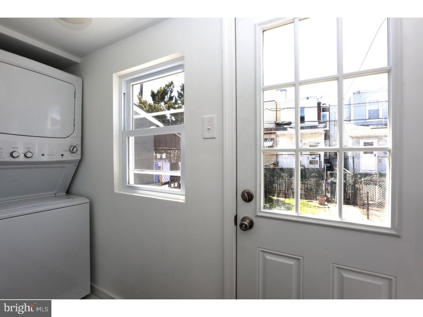 BRIDESBURG - Residential